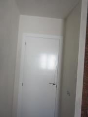 Img. 3 Puerta Lisa Lacada.JPG